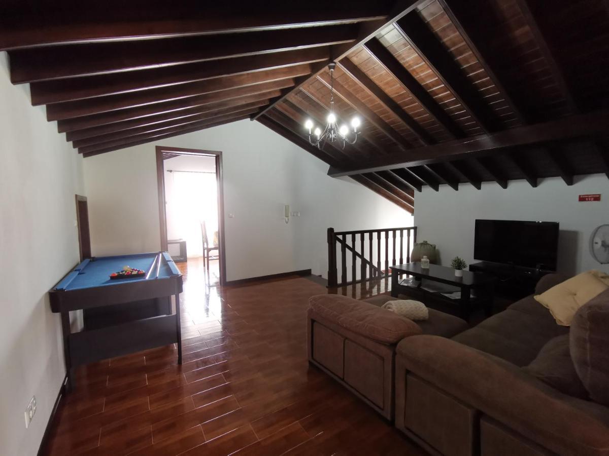 Vila Mendonca Povoacao  Luaran gambar