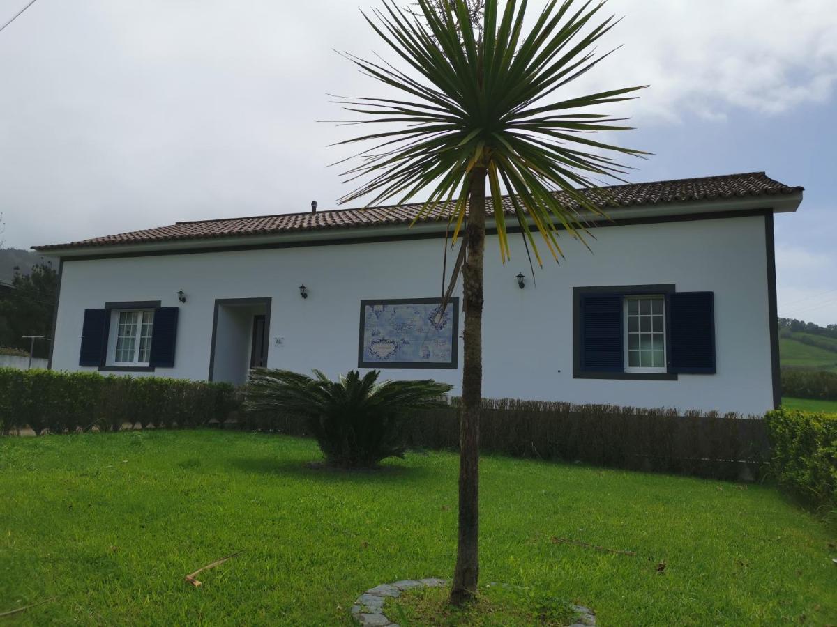 Vila Mendonca Povoacao  Luaran gambar